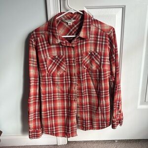 Ultimate Terrain women’s flannel